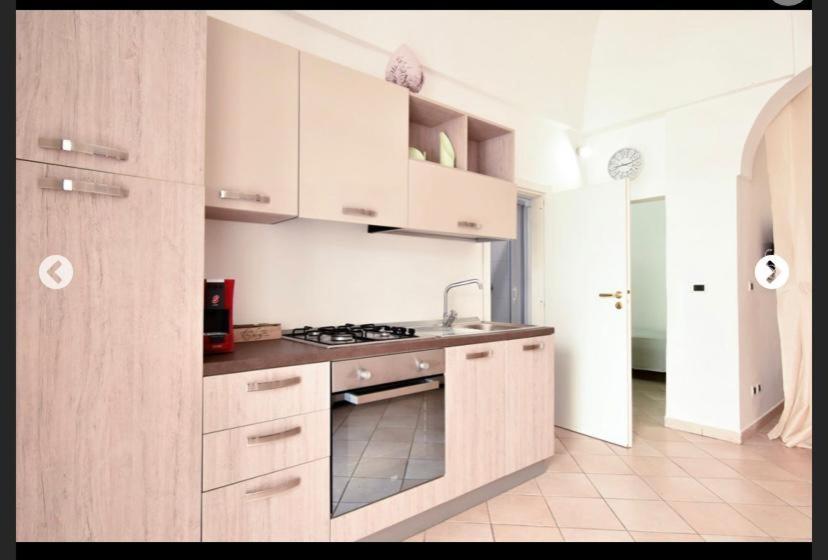 דירות אוסטוני La Casa Delle Muse מראה חיצוני תמונה